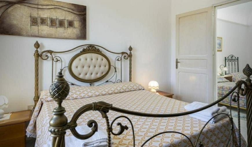 Casa Vacanze Nonna Tuzza Marsala Eksteriør billede