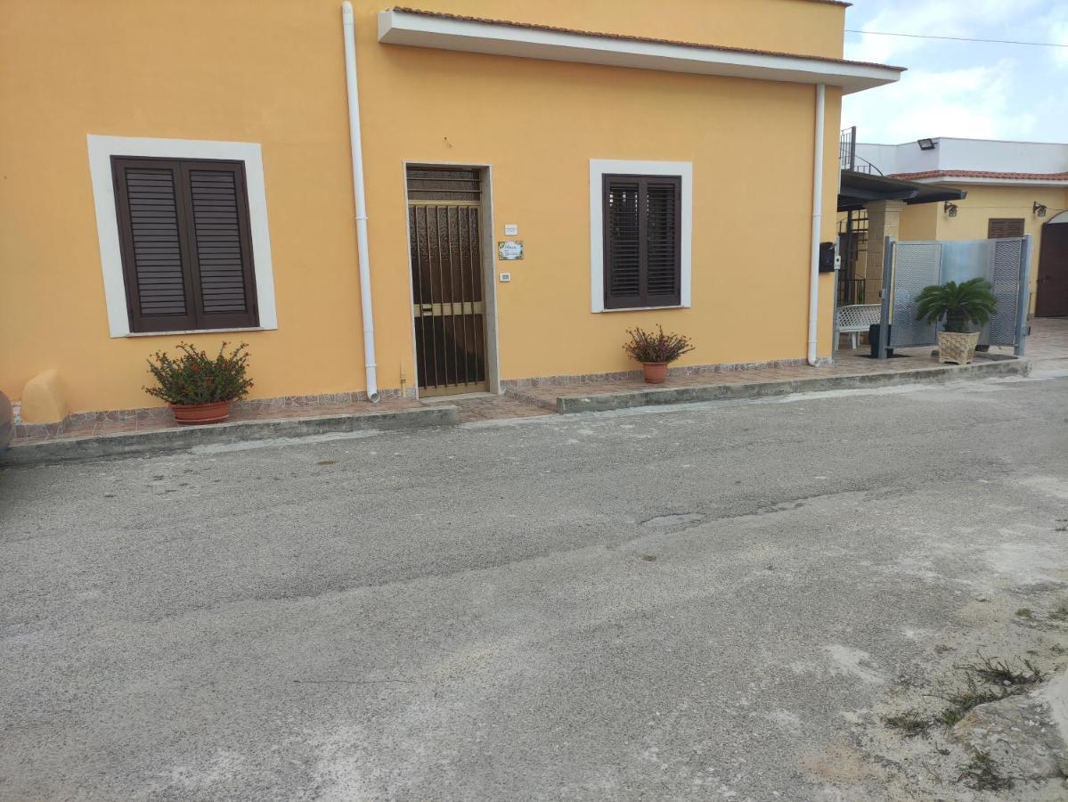 Casa Vacanze Nonna Tuzza Marsala Eksteriør billede